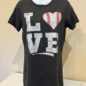 Women’s Love Baseball T-Shirt size XL